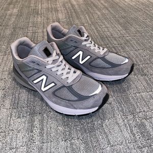 New Balance 990v5 Core Women’s Size 7.5